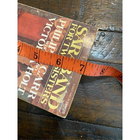 Saraband For Two Sisters 1976 Paperback Romance Novel Book - Picture 9 of 12